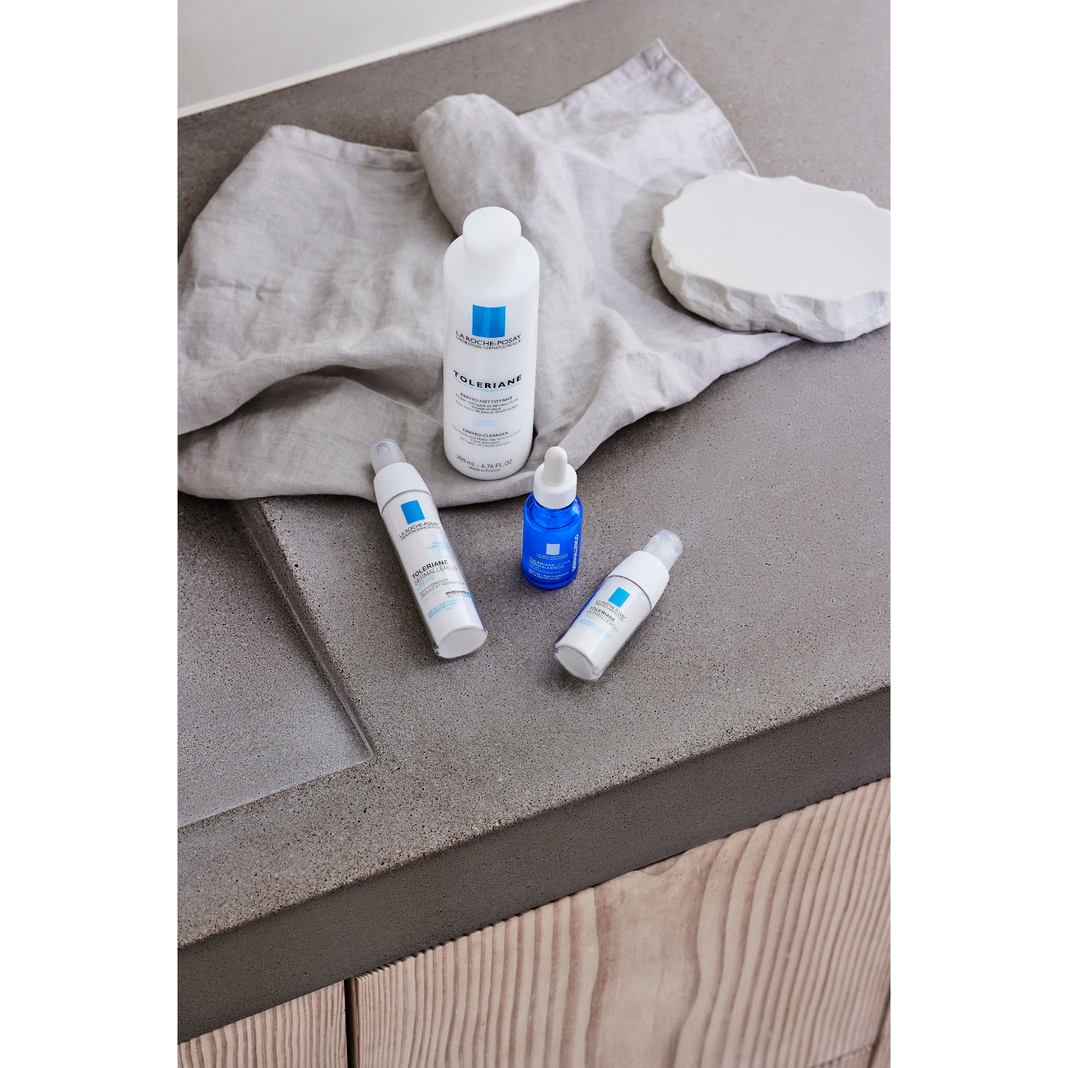 La Roche Posay Toleriane Dermo Nettoyant Reinigungsfluid Face and Eyes - Afbeelding 5