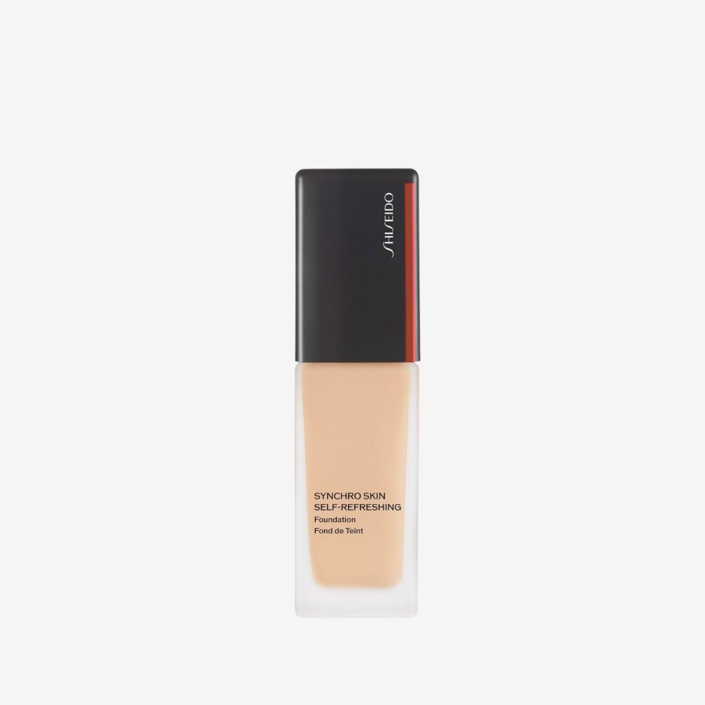 SYNCHRO SKIN SELF-REFRESHING FOUNDATION 130 30ml Cosmetic Face Foundation Beauty Image by The Bella Skin
